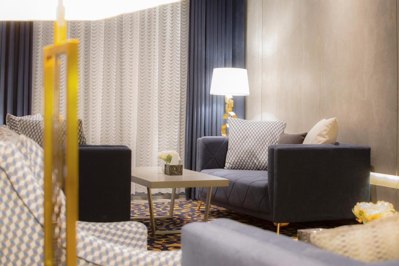 Azar Hotel Ahad Rafidah エクステリア 写真