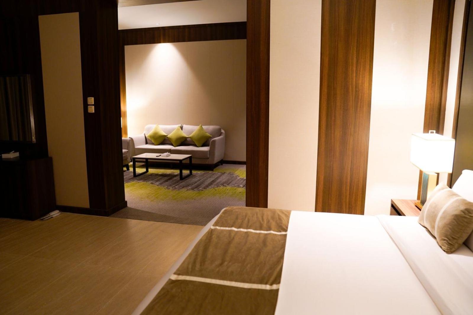 Azar Hotel Ahad Rafidah エクステリア 写真