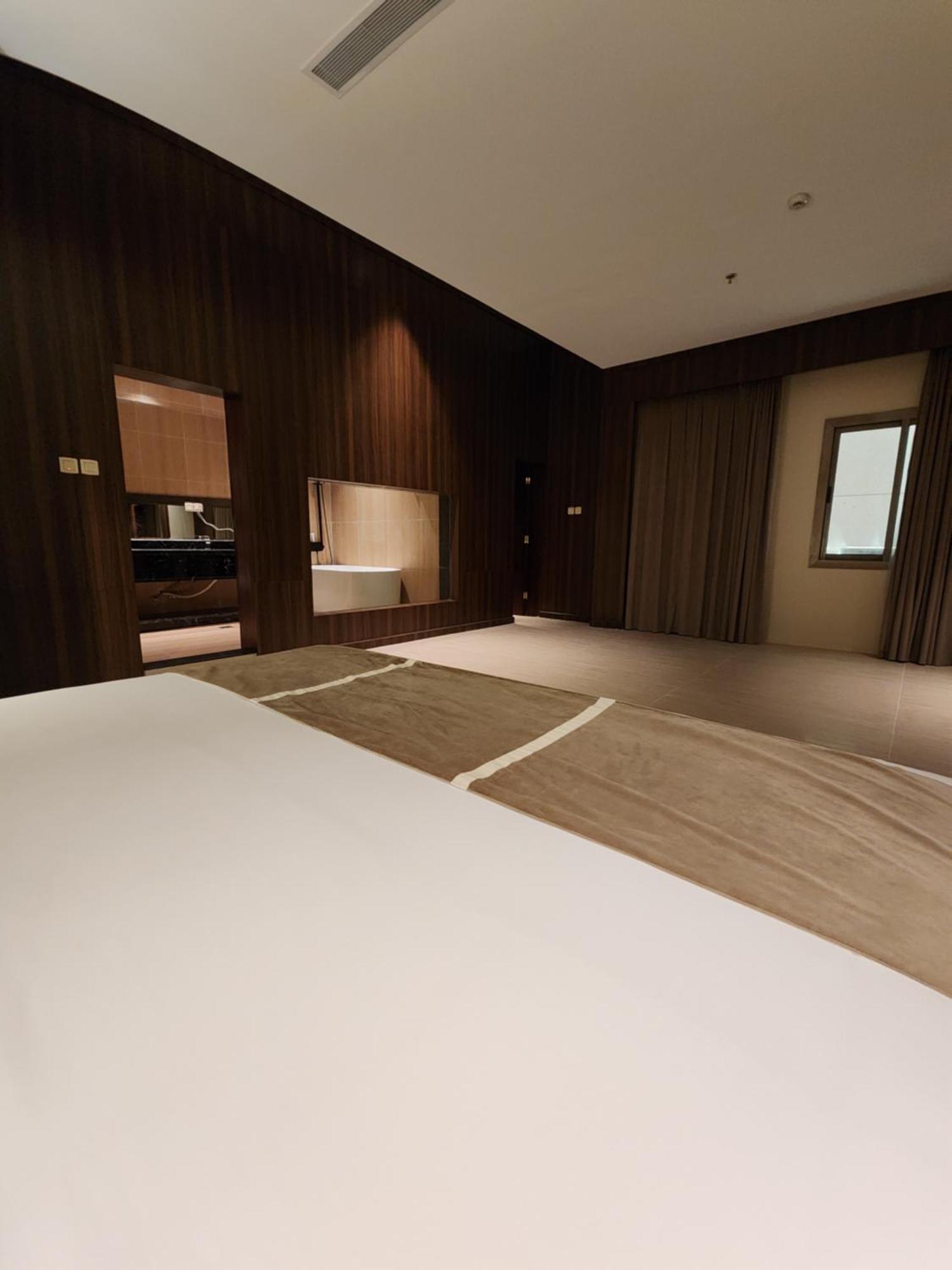 Azar Hotel Ahad Rafidah エクステリア 写真