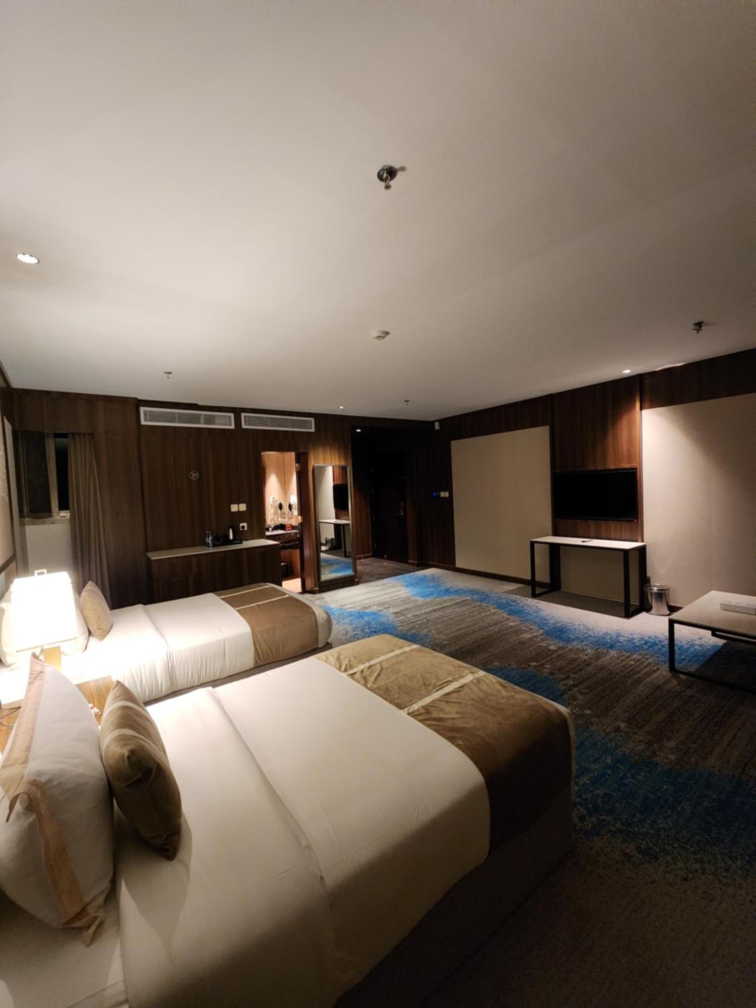 Azar Hotel Ahad Rafidah エクステリア 写真